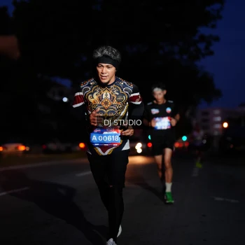 Runner Photo 3797945