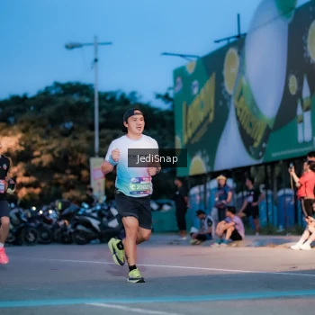 Runner Photo 3797957