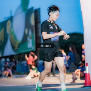 Runner Photo 3797958