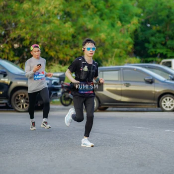 Runner Photo 3797960