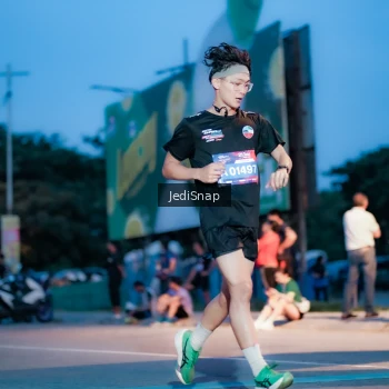 Runner Photo 3797971