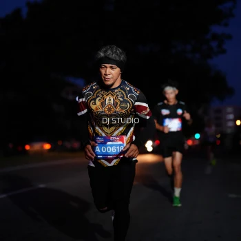 Runner Photo 3797973