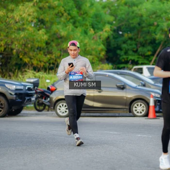 Runner Photo 3797977