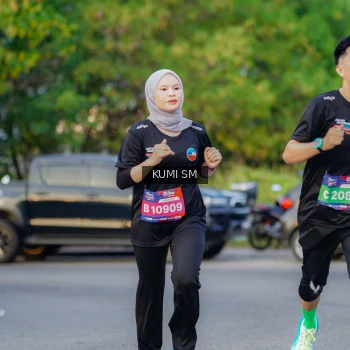 Runner Photo 3797999