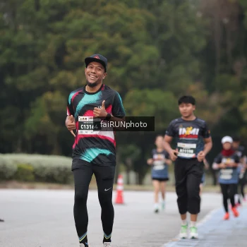 Runner Photo 3798022