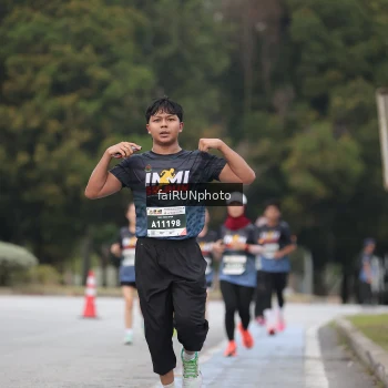 Runner Photo 3798034