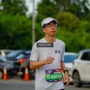 Runner Photo 3798063