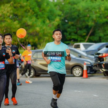 Runner Photo 3798065