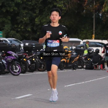 Runner Photo 3798128