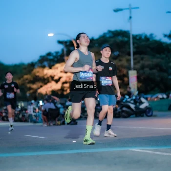 Runner Photo 3798174