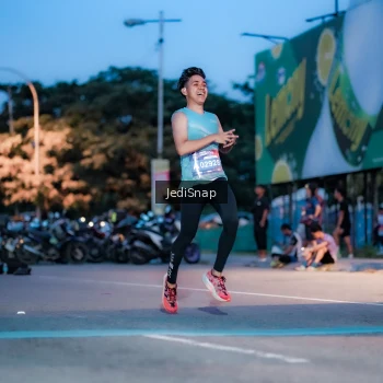 Runner Photo 3798248