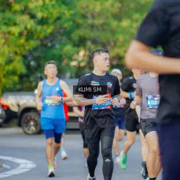 Runner Photo 3798272