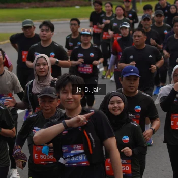 Runner Photo 3798299