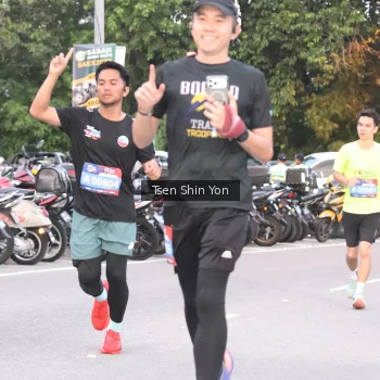Runner Photo 3798303