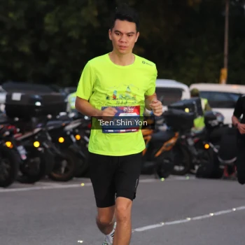 Runner Photo 3798345