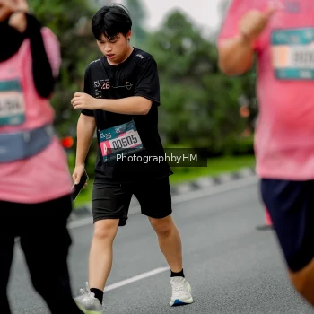 Runner Photo 3798427