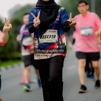 Runner Photo 3798476