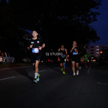 Runner Photo 3798513