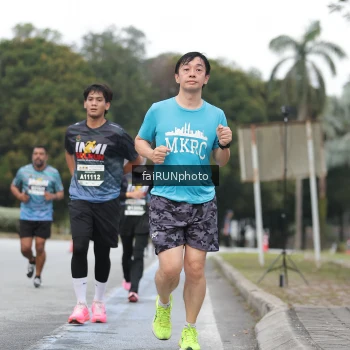 Runner Photo 3798537