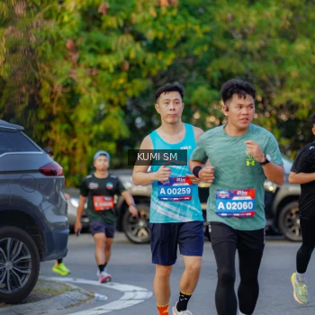 Runner Photo 3798543