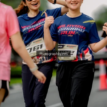 Runner Photo 3798591