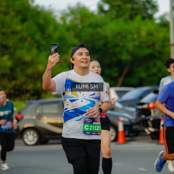 Runner Photo 3798642
