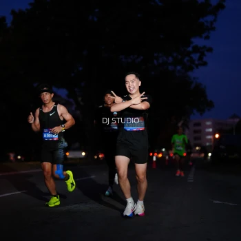 Runner Photo 3798646