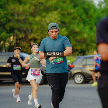 Runner Photo 3798649