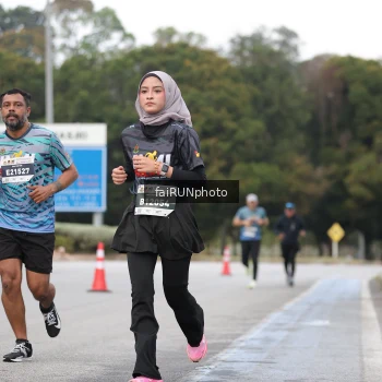 Runner Photo 3798681