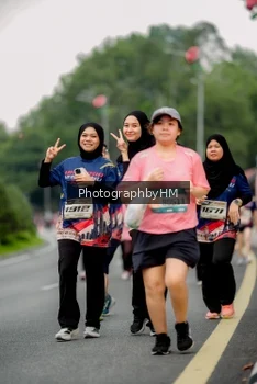 Runner Photo 3798689