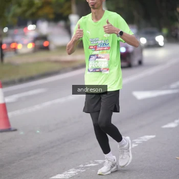 Runner Photo 3798706