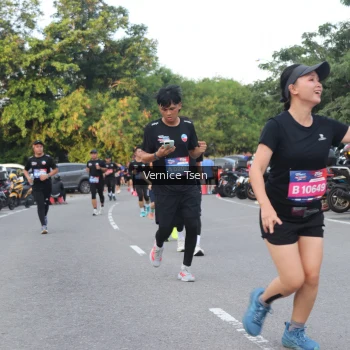 Runner Photo 3798736