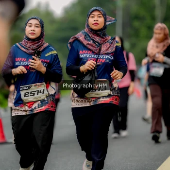 Runner Photo 3798747