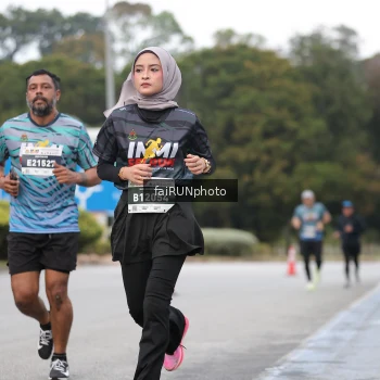 Runner Photo 3798759