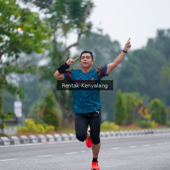 Runner Photo 3798760