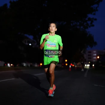 Runner Photo 3798780