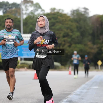 Runner Photo 3798810