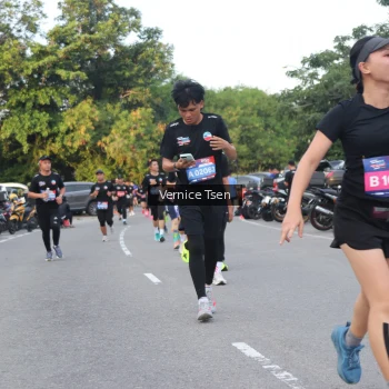 Runner Photo 3798827