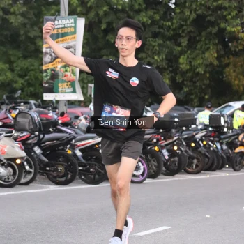 Runner Photo 3798862