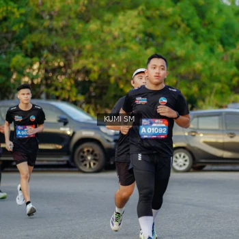 Runner Photo 3798863