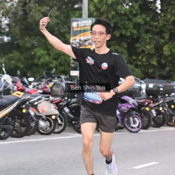 Runner Photo 3798888