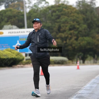 Runner Photo 3798896