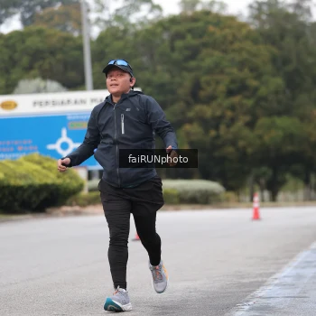 Runner Photo 3798913