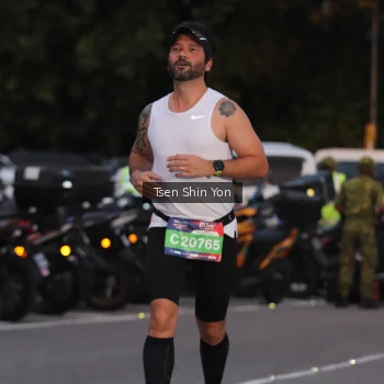 Runner Photo 3798926