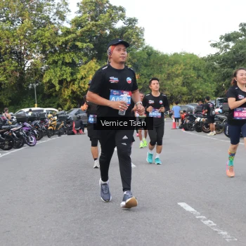 Runner Photo 3798933