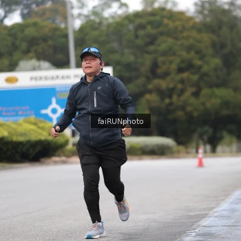 Runner Photo 3798944