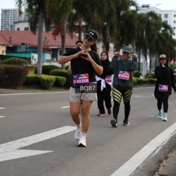 Runner Photo 3798953
