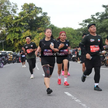Runner Photo 3798974