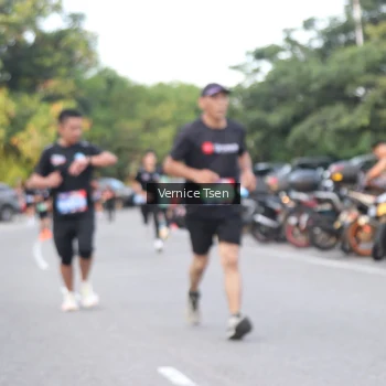 Runner Photo 3798992