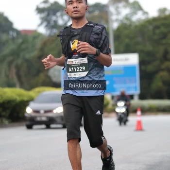 Runner Photo 3798999